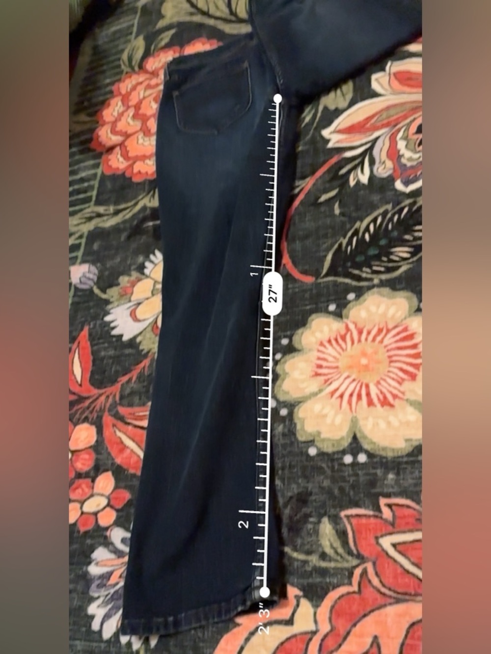 4/$20 💫
Lee Size 10M Classic Straight Leg Jeans - Picture 9 of 9